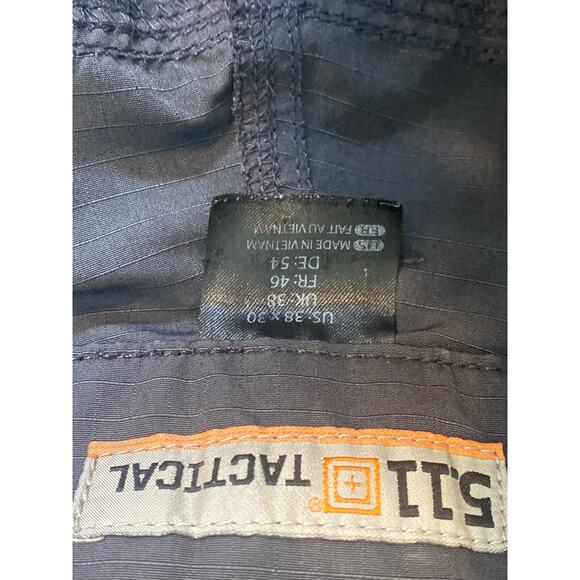 Tactical 5.11 Men’s Charcoal Cargo Pants Measures 38x30 - Picture 6 of 8